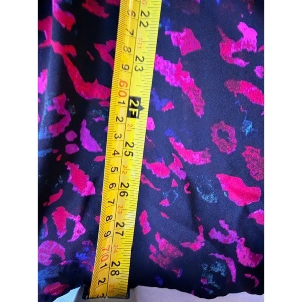 Torrid Pink Blue Leopard Print Tie Front V-Neck Blouse Size 2 Plus Size - Picture 6 of 11